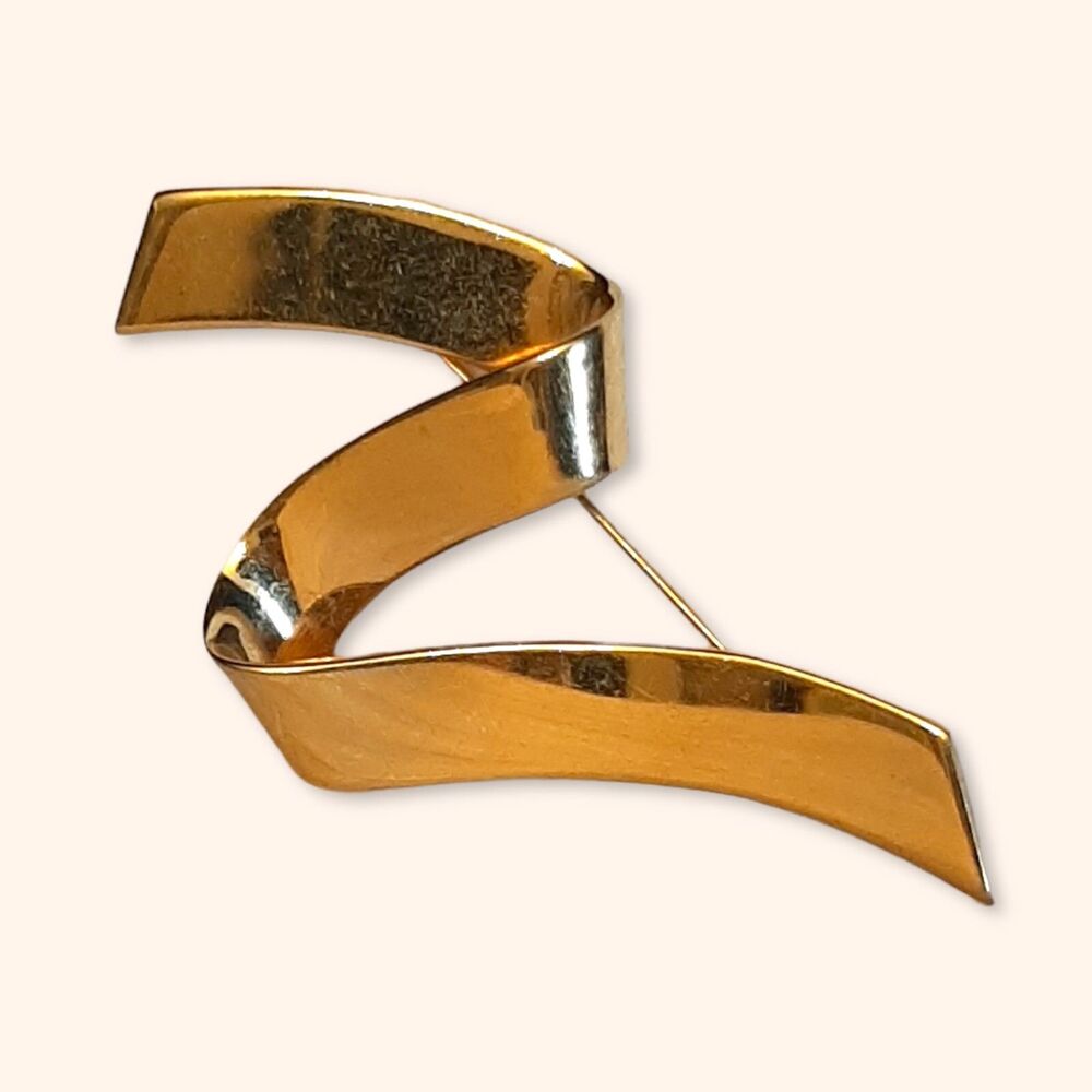 Vintage Signed Monet Ribbon Brooch Golden Tone Pin Elegant